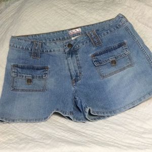 No Boundaries stretch Jean shorts size 11   A55